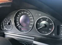 Mercedes E-Klasse W211 aluringe til instrumenterin 02-06